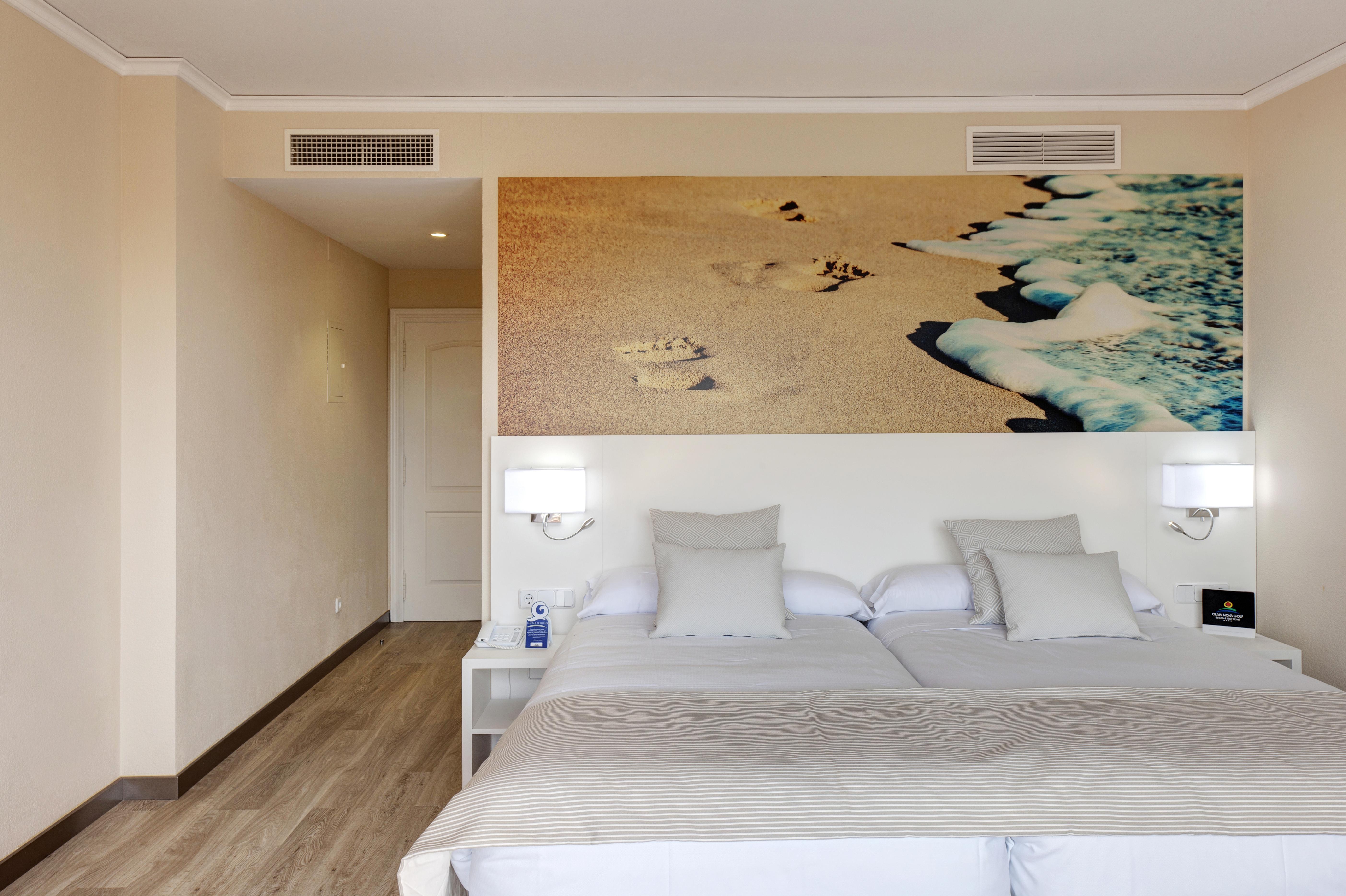 Oliva Nova Beach & Golf Hotel Exterior photo