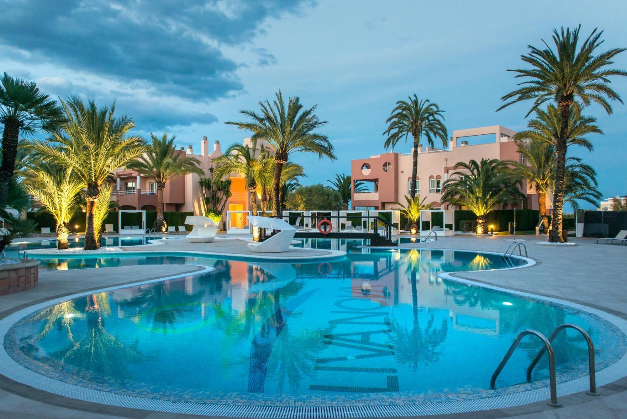 Oliva Nova Beach & Golf Hotel Exterior photo