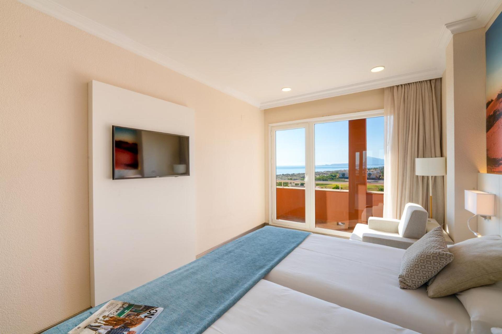 Oliva Nova Beach & Golf Hotel Exterior photo