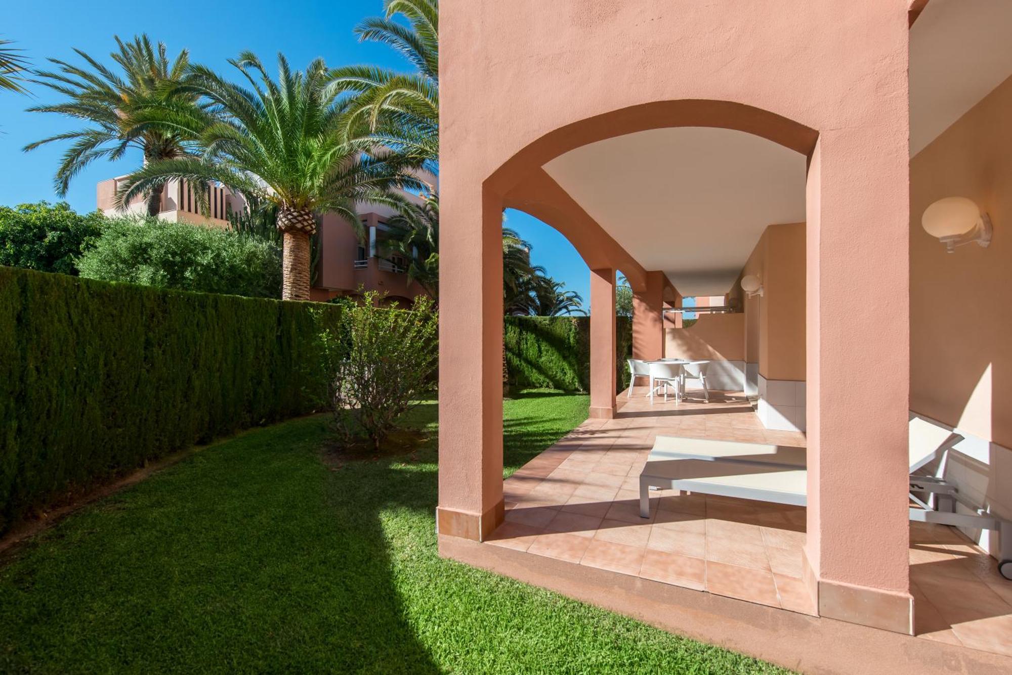 Oliva Nova Beach & Golf Hotel Exterior photo